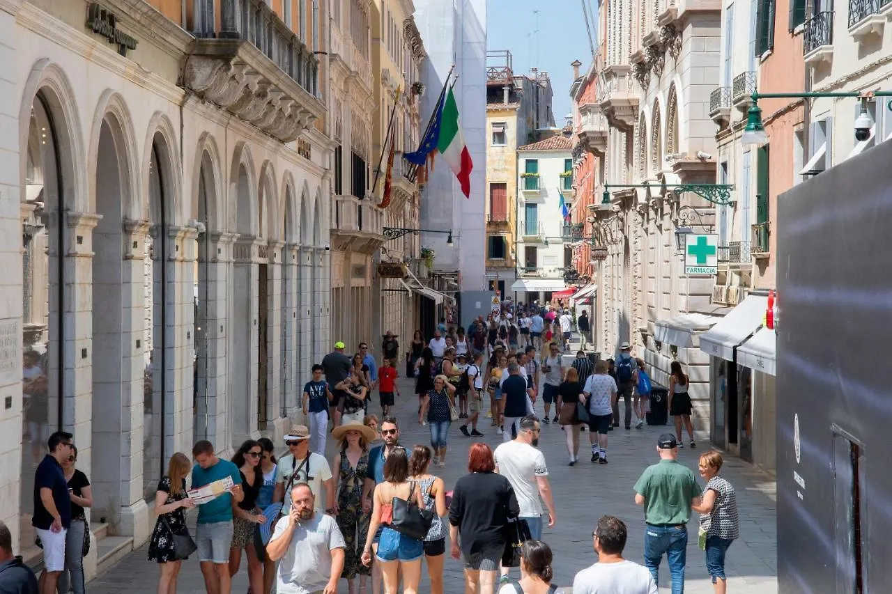 Ca' Xxii Marzo Boutique Lägenhet Venedig Italien